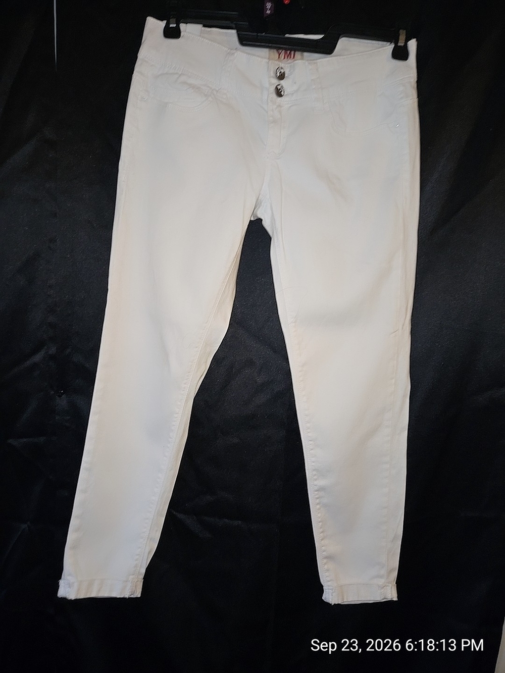 YMI White Ankle Slim Stretch Jeans